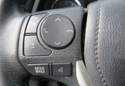 2018 Toyota Corolla - Thumbnail 34