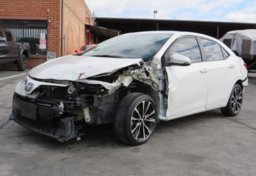 2018 Toyota Corolla - Thumbnail 4