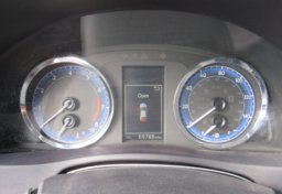 2018 Toyota Corolla - Thumbnail 31