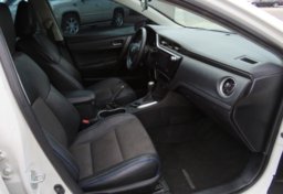 2018 Toyota Corolla - Thumbnail 24