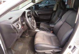 2018 Toyota Corolla - Thumbnail 27