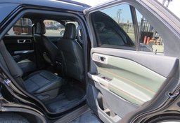 2021 Ford Explorer - Thumbnail 25