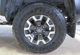 2023 Toyota Tacoma - Thumbnail 21