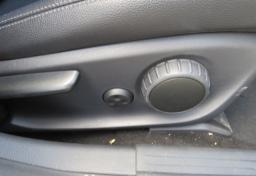 2016 Mercedes-Benz GLA - Thumbnail 31