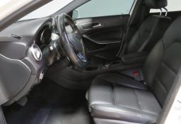 2016 Mercedes-Benz GLA - Thumbnail 19