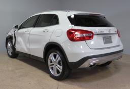 2016 Mercedes-Benz GLA - Thumbnail 6