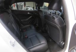 2016 Mercedes-Benz GLA - Thumbnail 25