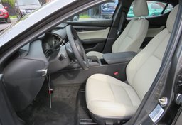 2023 Mazda Mazda3 Hatchback - Thumbnail 24