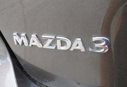 2023 Mazda Mazda3 Hatchback - Thumbnail 17