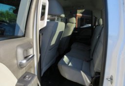 2018 Chevrolet Silverado 2500HD - Thumbnail 31