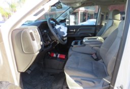 2018 Chevrolet Silverado 2500HD - Thumbnail 25