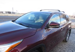 2015 Toyota Highlander - Thumbnail 14