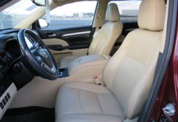 2015 Toyota Highlander - Thumbnail 28