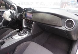 2020 Toyota 86 - Thumbnail 31