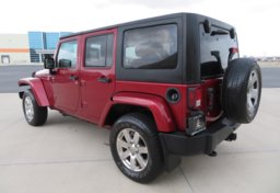 2012 Jeep Wrangler Unlimited - Thumbnail 7