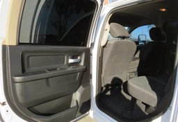 2019 Ram 3500 - Thumbnail 26