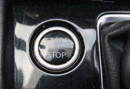 2021 Nissan Kicks - Thumbnail 32