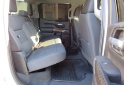 2019 Chevrolet Silverado 1500 - Thumbnail 33