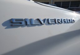 2019 Chevrolet Silverado 1500 - Thumbnail 17