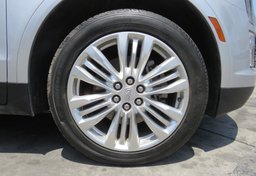 2019 Cadillac XT5 - Thumbnail 16