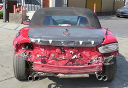 2017 FIAT 124 Spider - Thumbnail 14