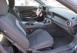 2021 Chevrolet Camaro - Thumbnail 25