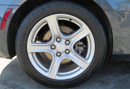 2021 Chevrolet Camaro - Thumbnail 19