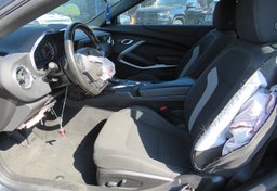 2021 Chevrolet Camaro - Thumbnail 26