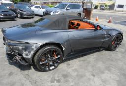 2021 Aston Martin Vantage - Thumbnail 6