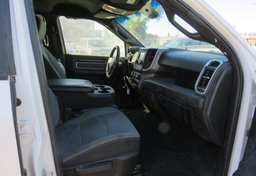 2021 Ram 2500 - Thumbnail 25