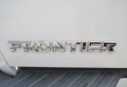2019 Nissan Frontier - Thumbnail 18
