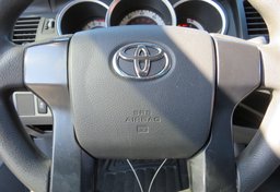 2014 Toyota Tacoma - Thumbnail 21