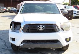 2014 Toyota Tacoma - Thumbnail 11