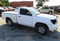 2014 Toyota Tacoma - Thumbnail 9