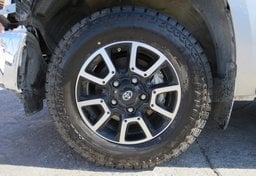 2018 Toyota Tundra 4WD - Thumbnail 11