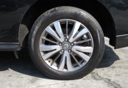 2019 Nissan Pathfinder - Thumbnail 20