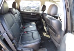 2019 Nissan Pathfinder - Thumbnail 34