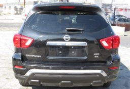 2019 Nissan Pathfinder - Thumbnail 16