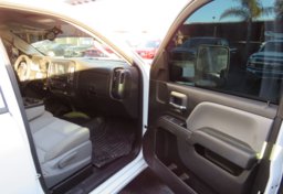 2019 Chevrolet Silverado 2500HD - Thumbnail 30