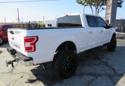 2018 Ford F-150 - Thumbnail 8