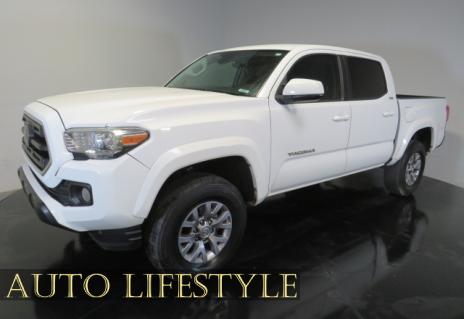 Picture of 2018 Toyota Tacoma