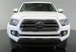 2018 Toyota Tacoma - Thumbnail 12