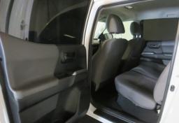 2018 Toyota Tacoma - Thumbnail 20