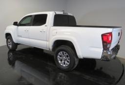 2018 Toyota Tacoma - Thumbnail 7