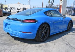 2022 Porsche 718 Cayman - Thumbnail 10