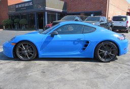 2022 Porsche 718 Cayman - Thumbnail 6