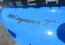 2022 Porsche 718 Cayman - Thumbnail 16