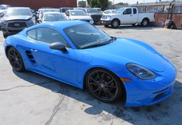 2022 Porsche 718 Cayman - Thumbnail 2