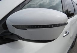 2020 Nissan Pathfinder - Thumbnail 18