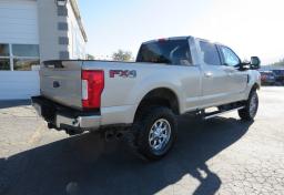 2017 Ford Super Duty F-350 SRW - Thumbnail 7